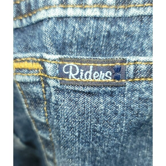 Classic Riders by Lee Mid Rise Capri Jeans - Size 8 - Picture 8 of 10